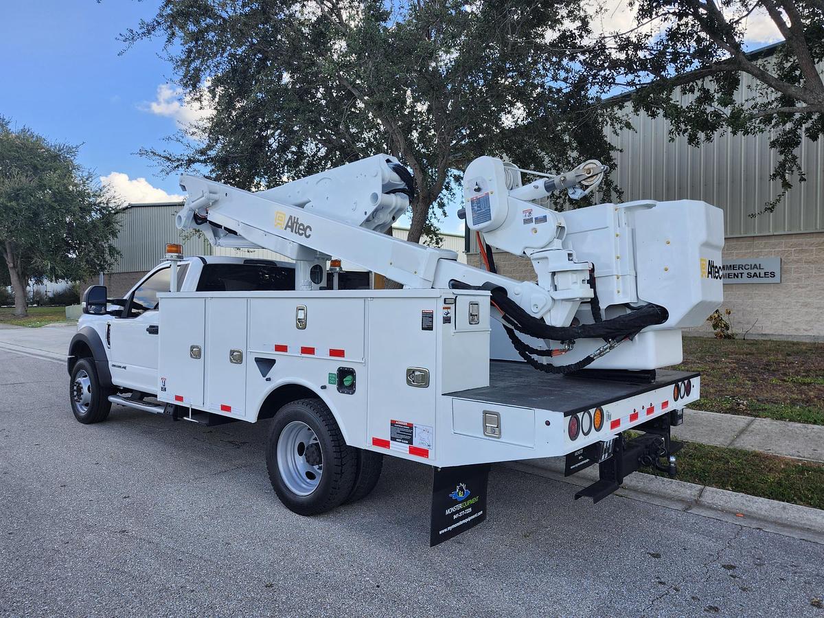Used Altec AT41M Bucket Boom on 2019 Ford F550 4x4 Reg Cab Service Truck - 15762