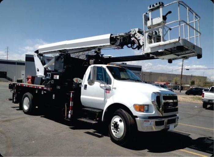Used Altec LS63 Sign Crane on 2015 Ford F750 Super Duty Reg Cab Flatbed Truck - M20609