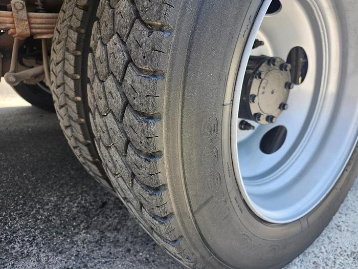 Used Altec AT235P Cable Placer on 2014 Ford F550 4x2 Reg Cab Utility Truck - 81122