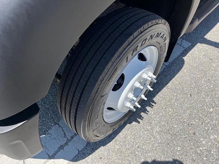 Used Altec AT40M 45ft Bucket Boom on 2016 Ford F550 4X4 Reg Cab Utility Truck - C41868