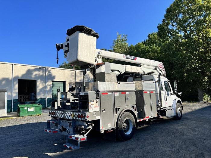 Used Terex HR52-MH Bucket Boom on 2013 Freightliner M2-106 Reg Cab Utility Truck - RD6537