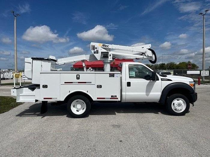Used Altec AT40G 45ft Bucket Boom on 2016 Ford F550 Reg Cab Utility Truck - C57068