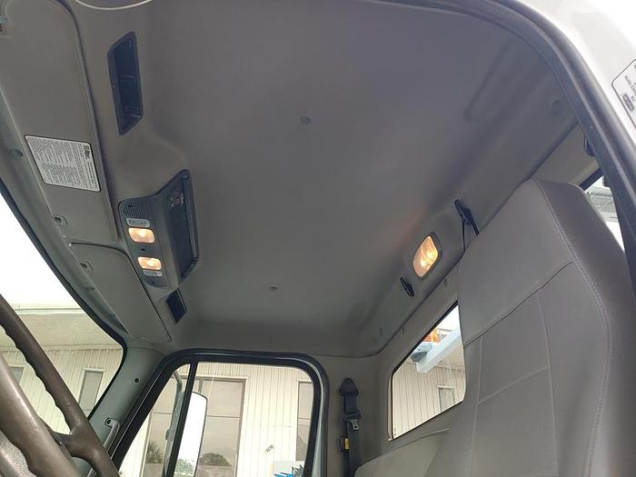 Used Altec DM47BTR Digger Derrick on 2015 Freightliner M2 106 4x4 Reg Cab Utility Truck - Y6699