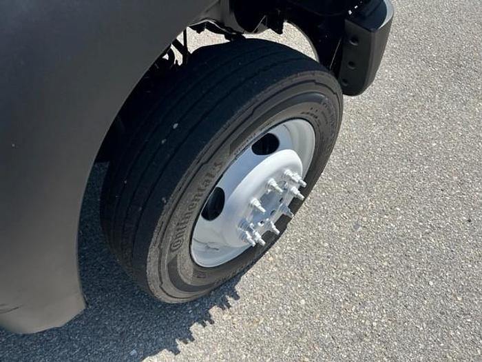 Used Altec AT40G 45ft Bucket Boom on 2016 Ford F550 Reg Cab Utility Truck - C03924