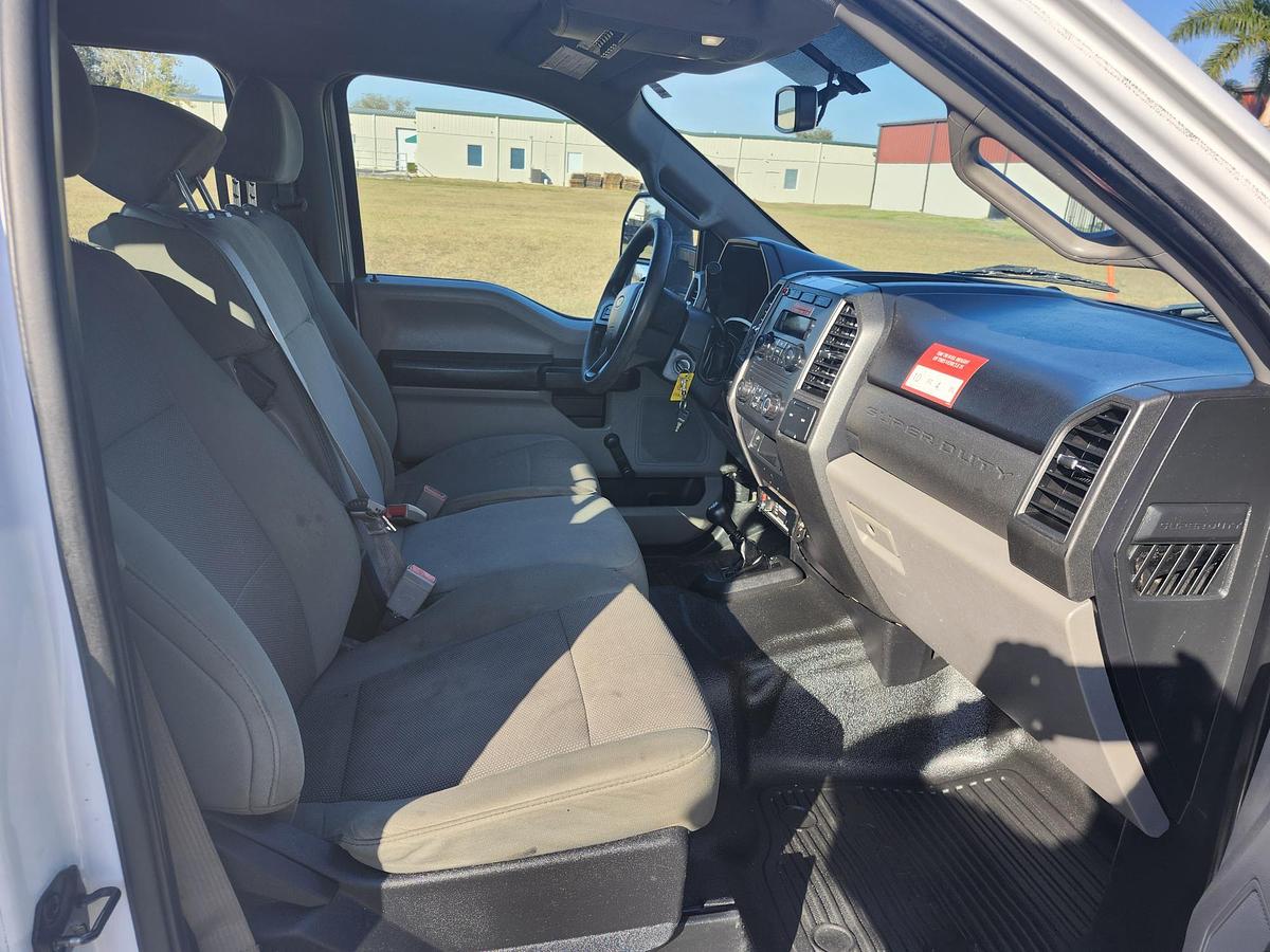 Used Altec AT41M Bucket Boom on 2019 Ford F550 4x4 Crew-Cab Bucket Truck - 96965