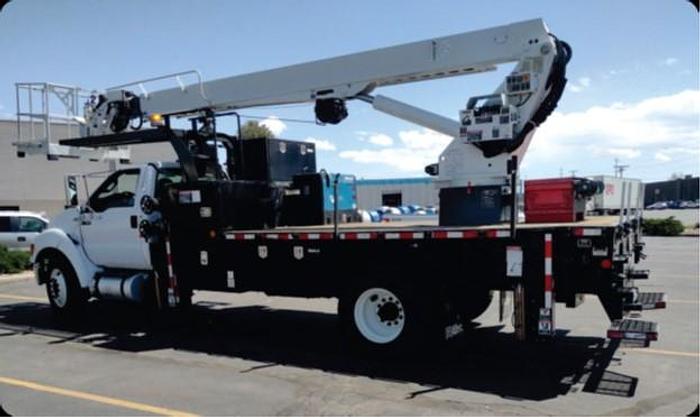 Used Altec LS63 Sign Crane on 2015 Ford F750 Super Duty Reg Cab Flatbed Truck - M20609
