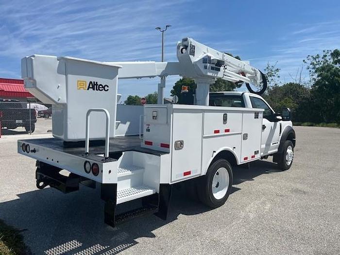 Used Altec AT40G 45ft Bucket Boom on 2017 Ford F550 Reg Cab Utility Truck - C05116
