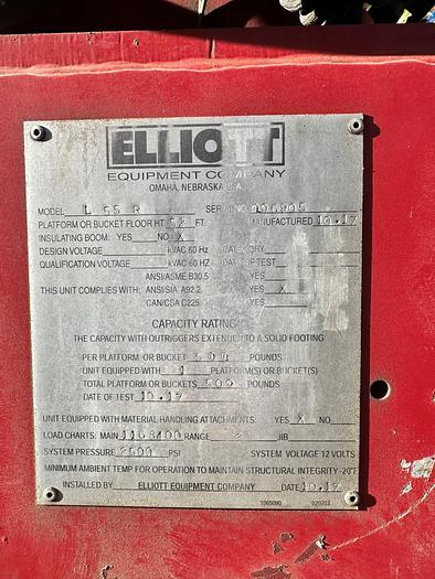 Used Elliott L55R Sign Crane on 2019 International 4300 Reg Cab Flatbed Truck - M97257