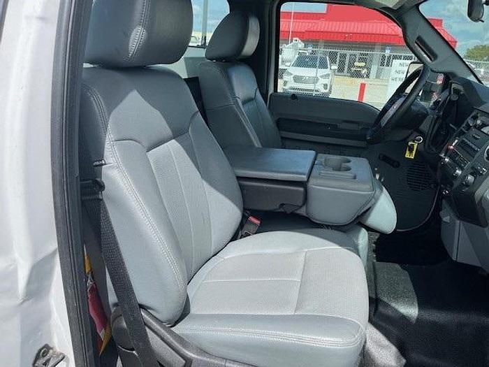 Used Altec AT40G 45ft Bucket Boom on 2016 Ford F550 Reg Cab Utility Truck - C57068