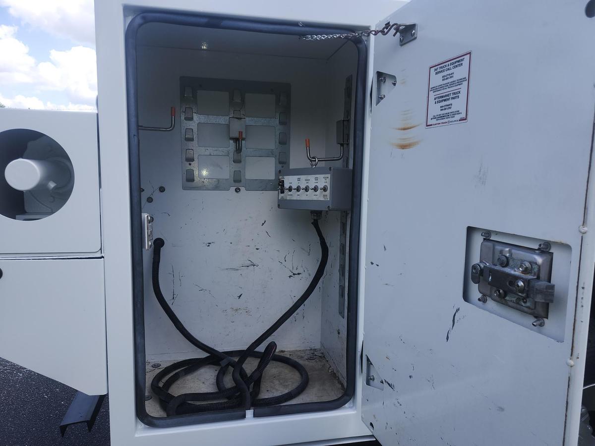 Used Posi-Plus 700-40 34 ft on 2022 Ram 5500 4x2 Cable Placer Bucket Truck - 38321