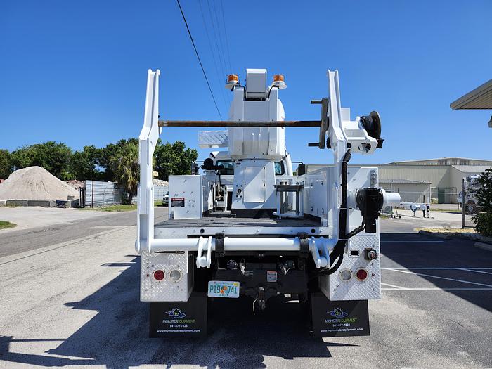 Used Altec T40P Cable Placer on 2018 Freightliner M2-106 Reg Cab Utility Truck - F3089