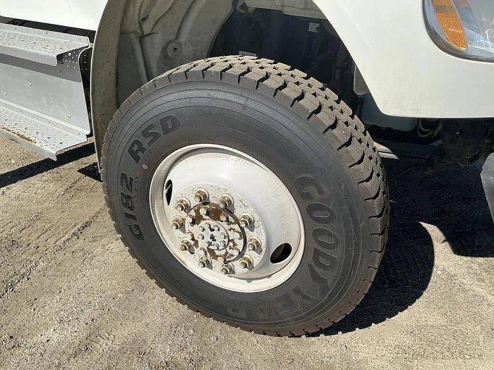 Used Altec DM47B-TR Digger Derrick on 2016 Freightliner M2-106 4x4 Reg Cab Utility Truck - B3787