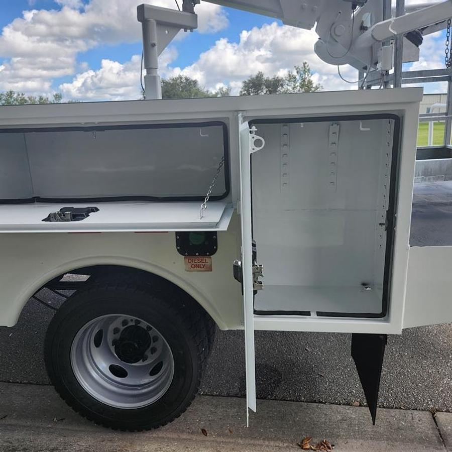 Used Altec AT235P Cable Placer on 2017 Ford F550 Utility Truck - 91911