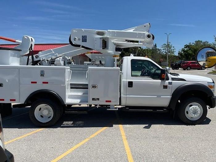 Used Altec AT40M 45ft Bucket Boom on 2016 Ford F550 4X4 Reg Cab Utility Truck - C41868
