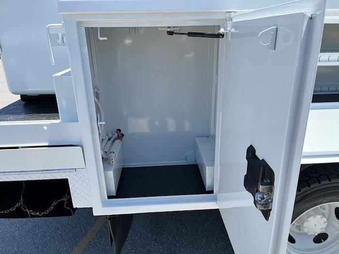 Used Altec AT40M 45ft Bucket Boom on 2016 Ford F550 4X4 Reg Cab Utility Truck - C41868