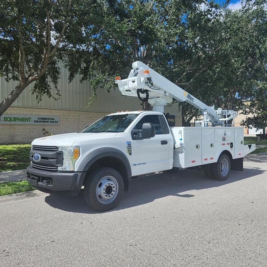Used Altec AT235P Cable Placer on 2017 Ford F550 Utility Truck - 91911