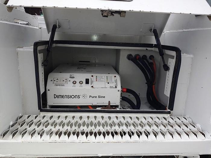 Used Altec AT41M Bucket Boom on 2018 Ford F550 4x4 Reg Cab Utility Truck - P04802