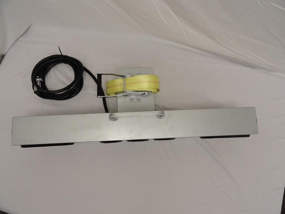 2023 MEI Utility Pole Light Bar 30194-7