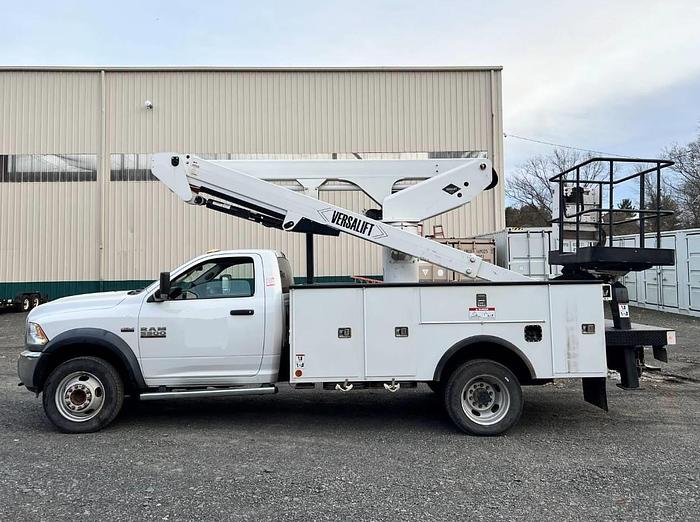 Used Versalift VST-50TN 2019 Ram W5500 Sign Truck - R43889