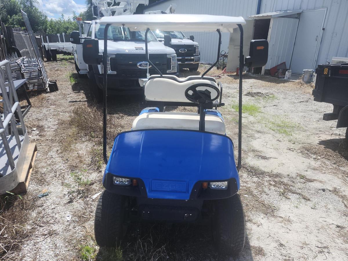 Used Golf Cart E-Z-GO - 27647