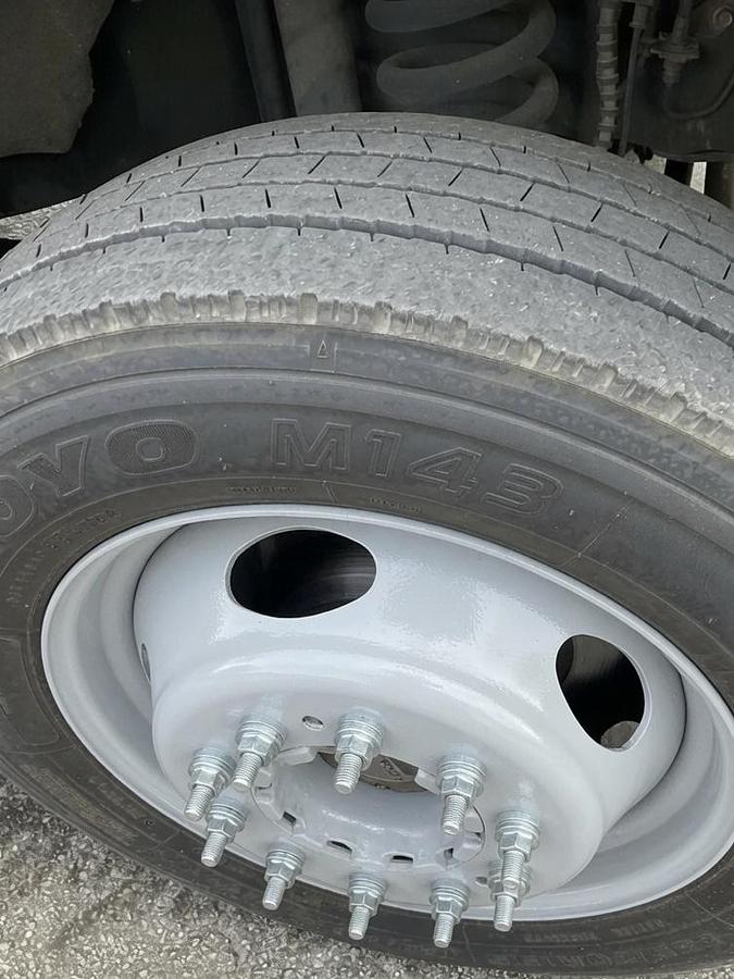 Used 2019 Altec AT48M Bucket Boom on a 2019 Ford F550 4x4 Regular Cab Utility Truck - C10412