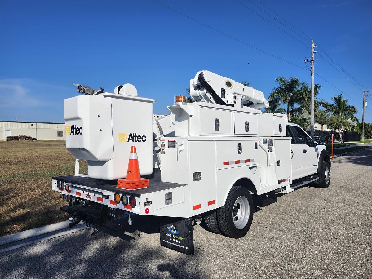 Used Altec AT41M Bucket Boom on 2019 Ford F550 4x4 Crew-Cab Bucket Truck - 96965