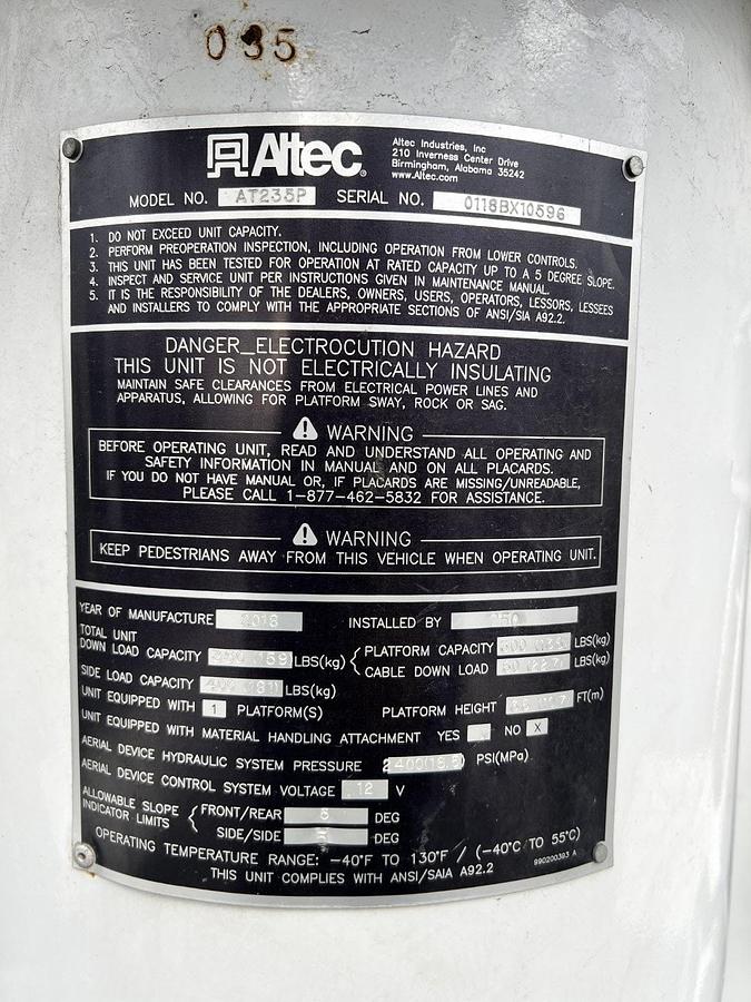 Used Altec AT235P Cable Placer on 2017 Ford F-550 Reg Cab Utility Truck - R07865