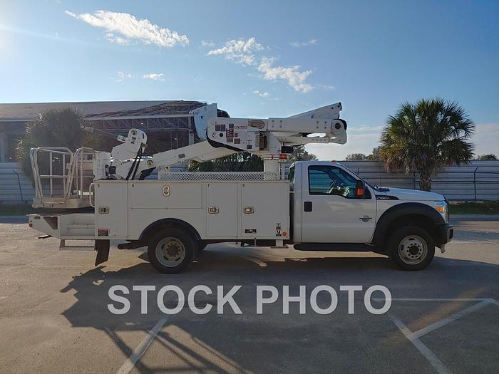 Used Altec AT40S Bucket Boom on 2016 Ford F550 Reg Cab Utility Truck - 72785