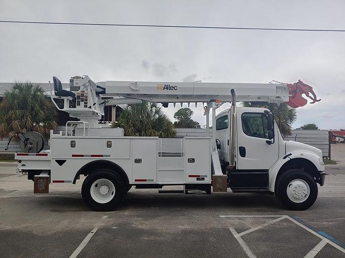 Used Altec DM47BTR Digger Derrick on 2015 Freightliner M2 106 4x4 Reg Cab Utility Truck - C1733