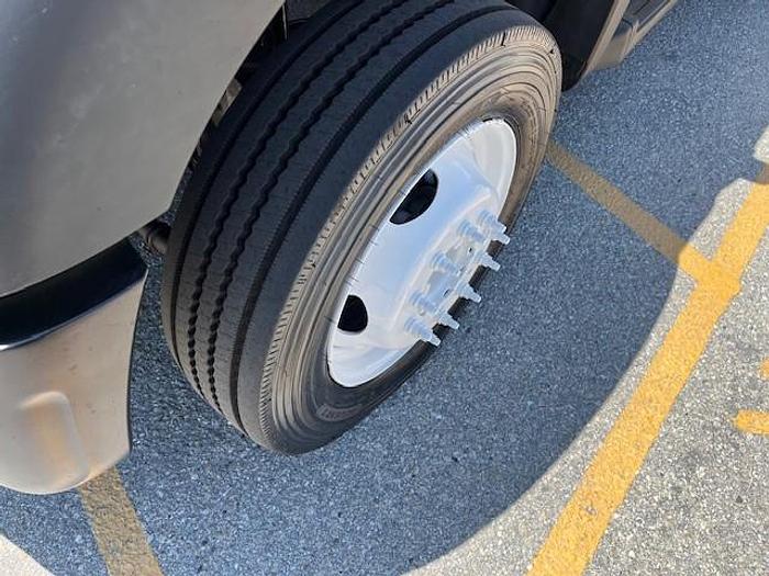 Used Altec AT37G 42ft Bucket Boom on 2016 Ford F550 Reg Cab Utility Truck - C57050