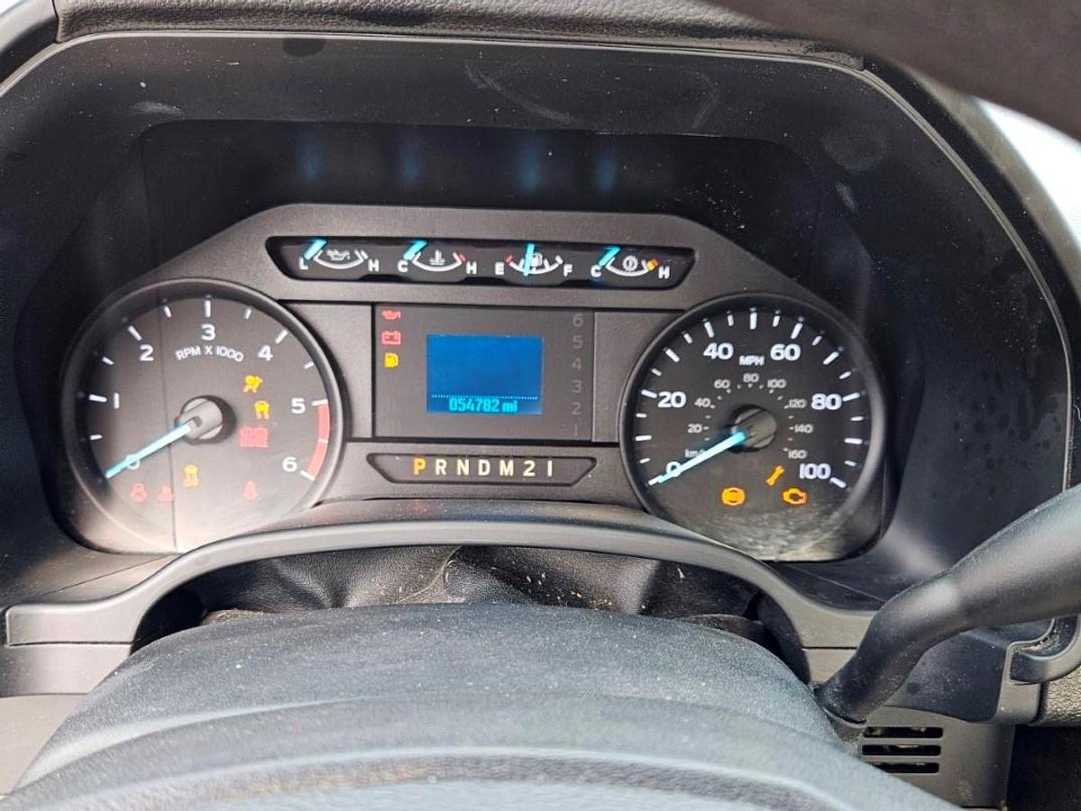 Used Altec AT200A Bucket Boom on 2018 Ford F450 Reg Cab Utility Truck - R02758