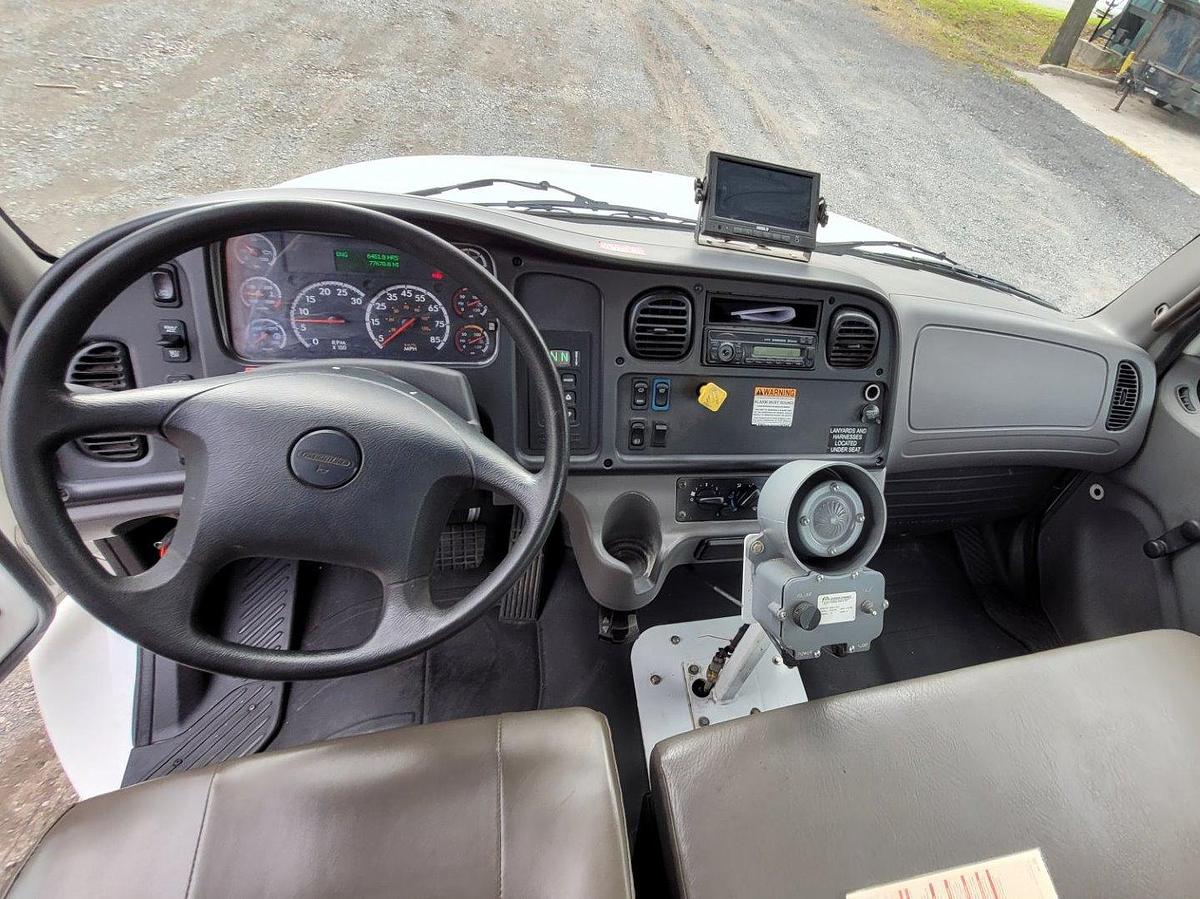 Used Altec T40P Cable Placer on 2017 Freightliner M2-106 Reg cab Utility Truck - RZ7947