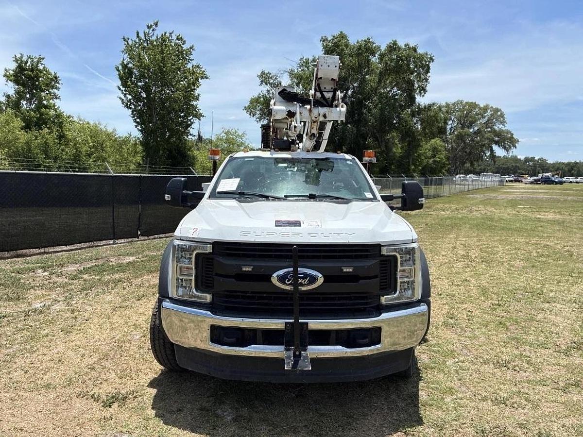 Used Altec AT41M 46ft Bucket Boom on 2019 F550 4x4 Reg Cab Utility Truck - 25421