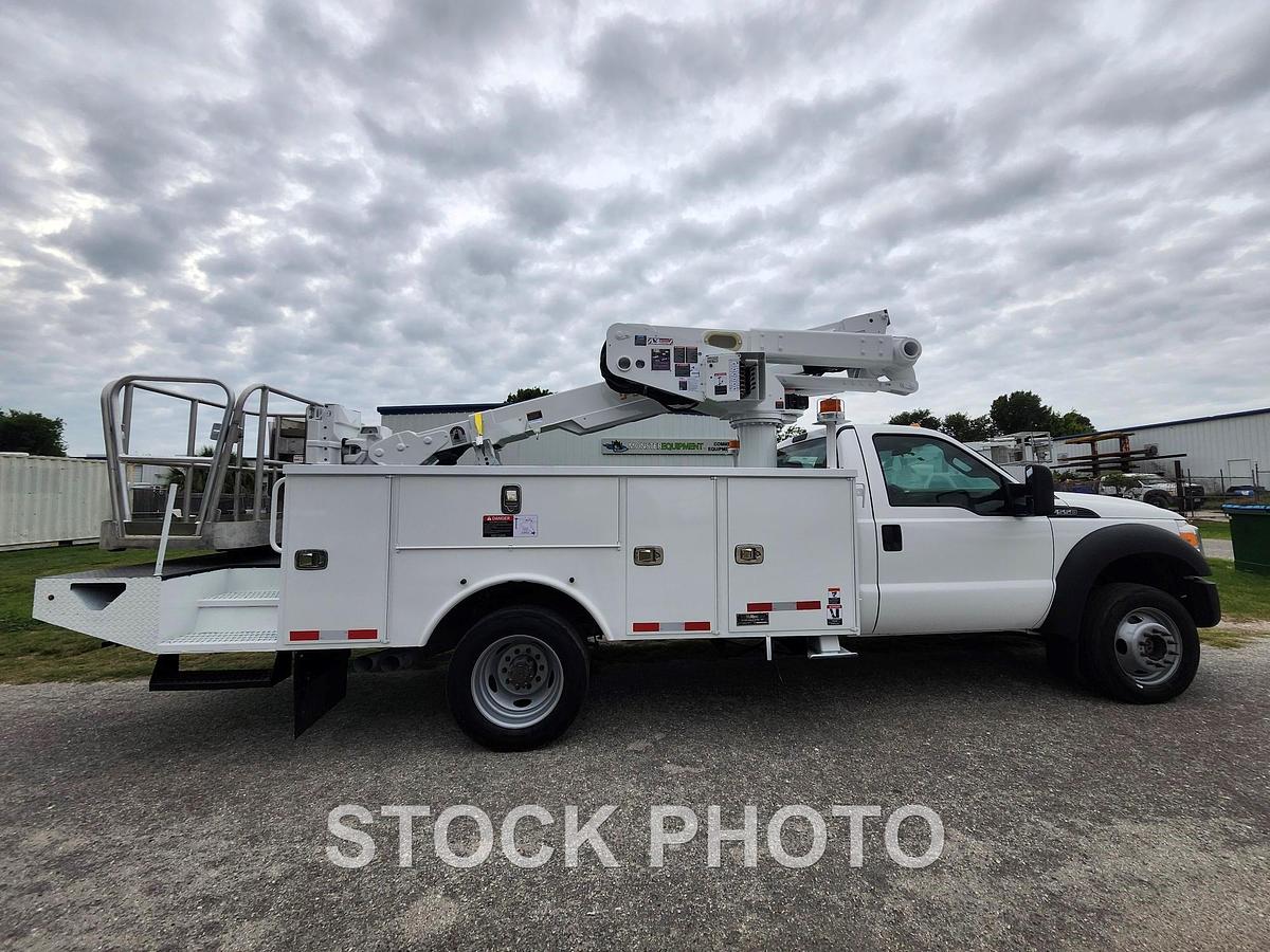 Used Altec AT40S Basket Boom on a 2014 Ford F550 Reg Cab Utility Truck - 47288