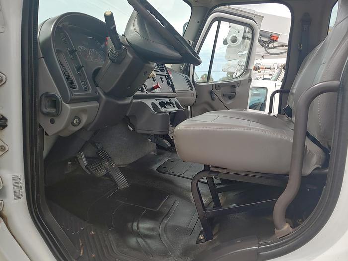 Used Altec AM55-MH Over Center Bucket Boom on 2014 Freightliner M2 106 4x4 Utility Truck - W9313