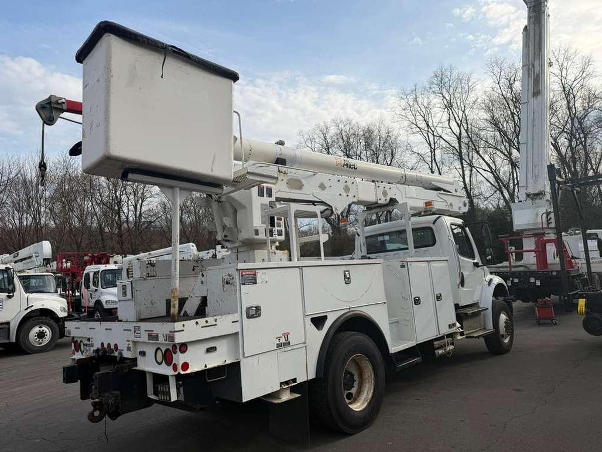 Used Altec AA55-MH 60ft Bucket Boom on 2015 Freightliner M2-106 Reg Cab Utility Truck - RA2157