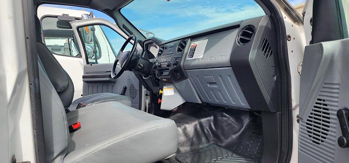 Used Altec AA55 60ft Bucket Boom on 2015 Ford F-750 4x2 Reg Cab Utility Truck - 44765