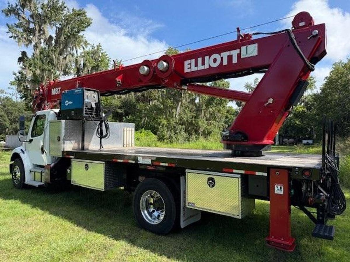 Used Elliott M87 Sign Crane on a 2022 Freightliner M2106 Reg Cab Flatbed Truck - BL0359