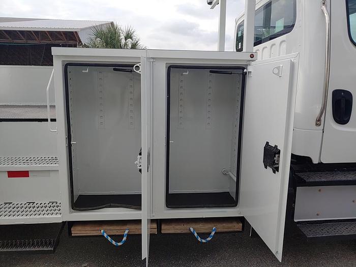 Used Altec AM55-MH Over Center Bucket Boom on 2014 Freightliner M2 106 4x4 Utility Truck - W9313