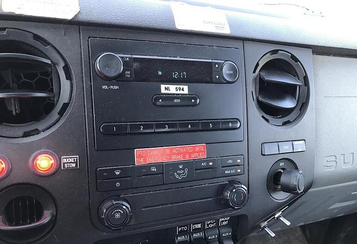 Used 2015 Ford F550 Altec AT40M, 45 ft Material handler Bucket truck