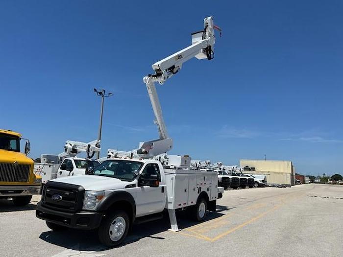 Used Altec AT40M 45ft Bucket Boom on 2016 Ford F550 4X4 Reg Cab Utility Truck - C41868