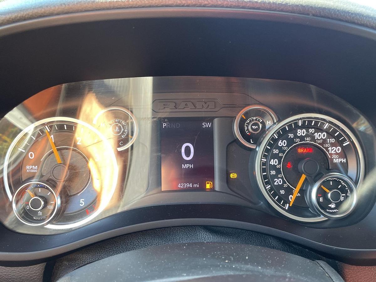 Used Posi-Plus 700-40 34 ft on 2022 Ram 5500 4x2 Cable Placer Bucket Truck - 38321