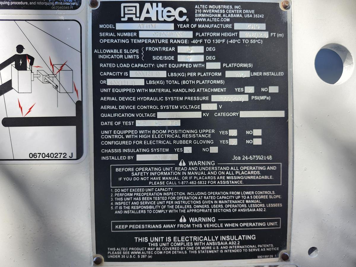 Used Altec AT41M Bucket Boom on 2019 Ford F550 4x4 Reg Cab Service Truck - 15762