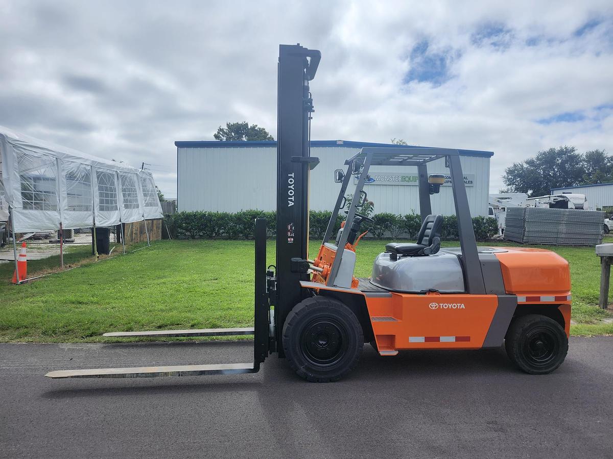 Used 2002 Toyota 6FDAU50 9600 lb Forklift Truck - DAU50-1