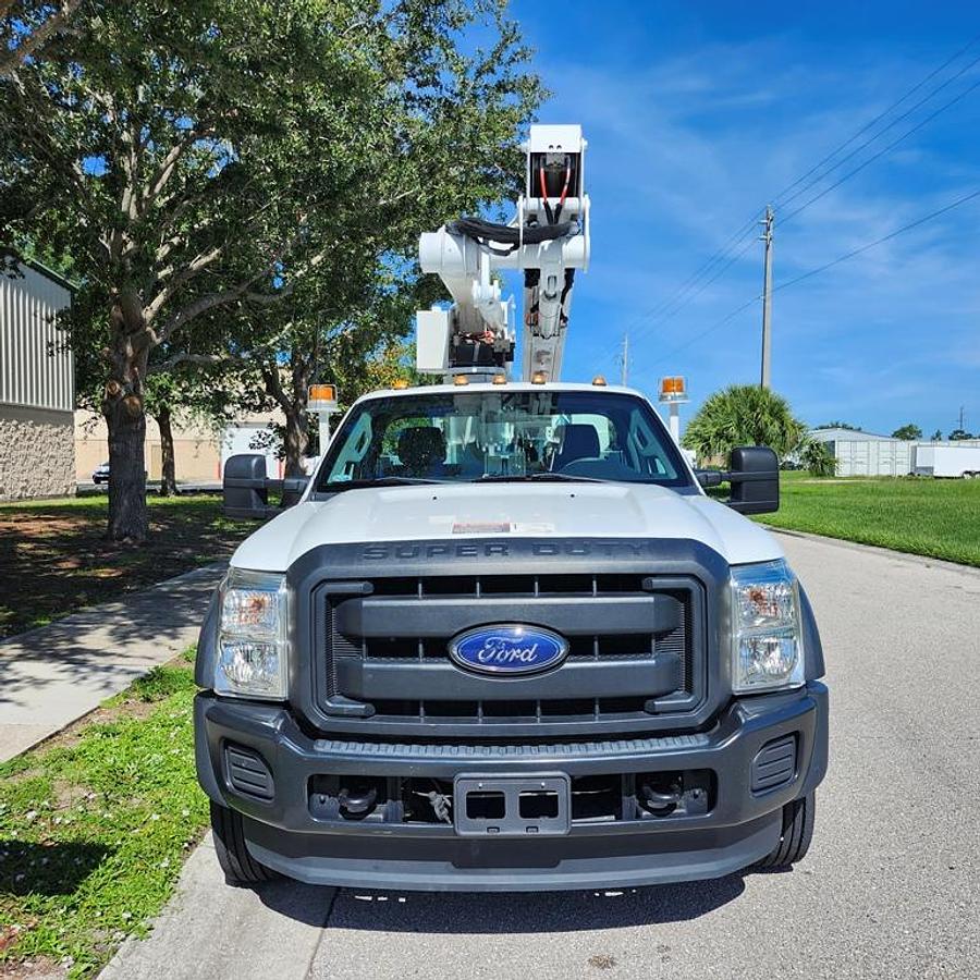 Used Altec AT40S Sign Boom on 2015 Ford F550 Utility Truck - 72707