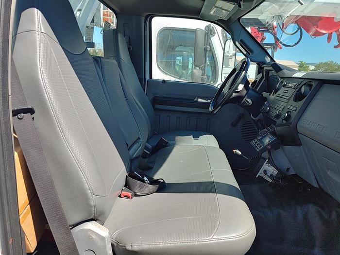 Used Terex Commander C4047 Digger Derrick on 2011 Ford F750 Reg Cab Utility Truck - 96762