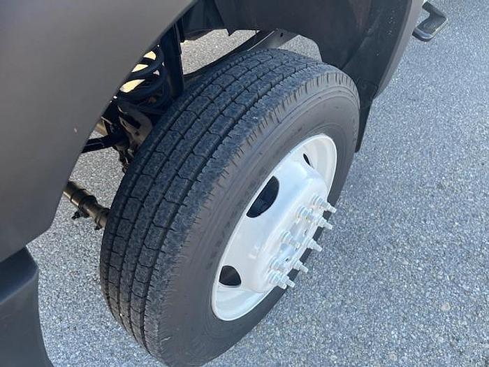 Used Altec AT200A Bucket Boom on 2014 Ford F450 Reg Cab Utility Truck - C70586