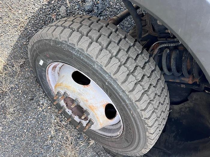 Used Altec AT41M Bucket Boom on 2019 Ford F550 4x4 Reg Cab Utility Truck - M03357