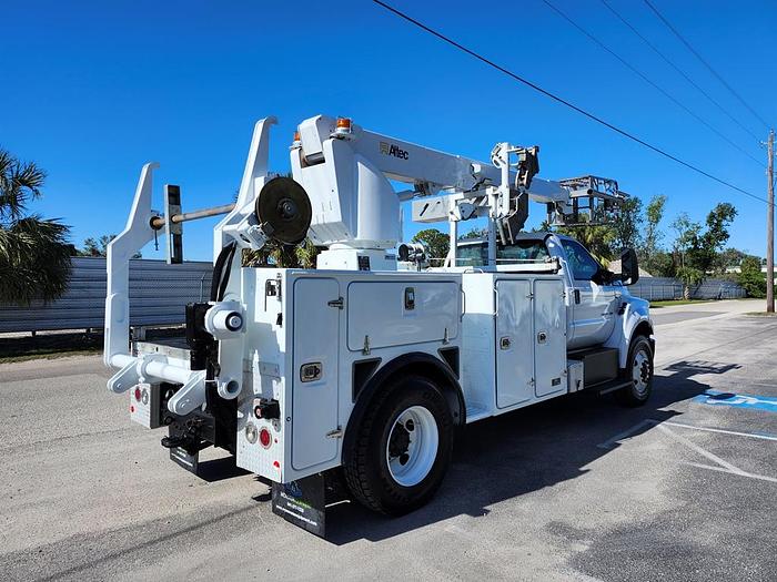 Used Altec T40P Cable Placer on 2018 Ford F750 Reg Cab Utility Truck - 05473