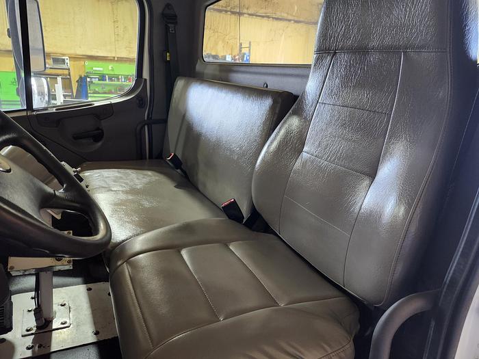 Used Altec T40P Cable Placer on 2018 Freightliner M2-106 Reg Cab Utility Truck - F3089